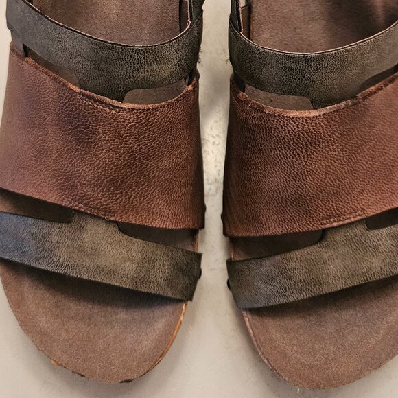 NEW with box Antelope leather wedge sandals size 8 - Picture 3 of 7
